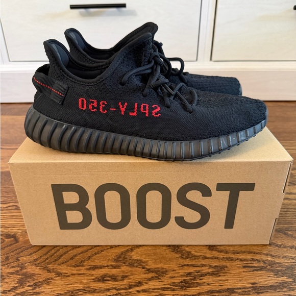 adidas Yeezy Boost 350 V2 ‘Bred’ Sz 11